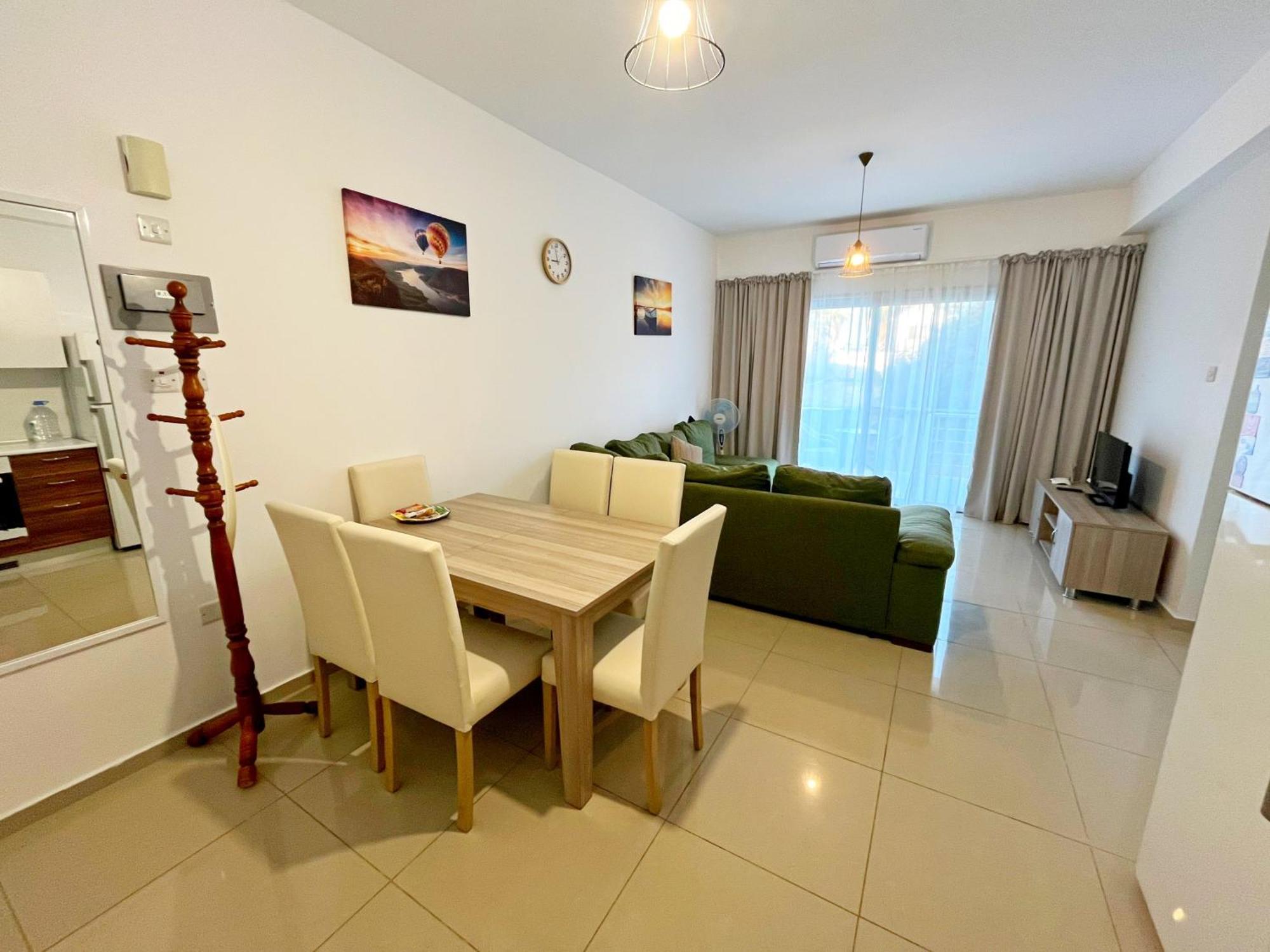 Quitet Two Bedroom Apartment With Private Garden Lukomorye D2 Karavas  Exterior foto